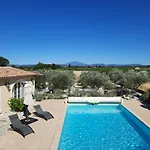 Echappee En Provence *
